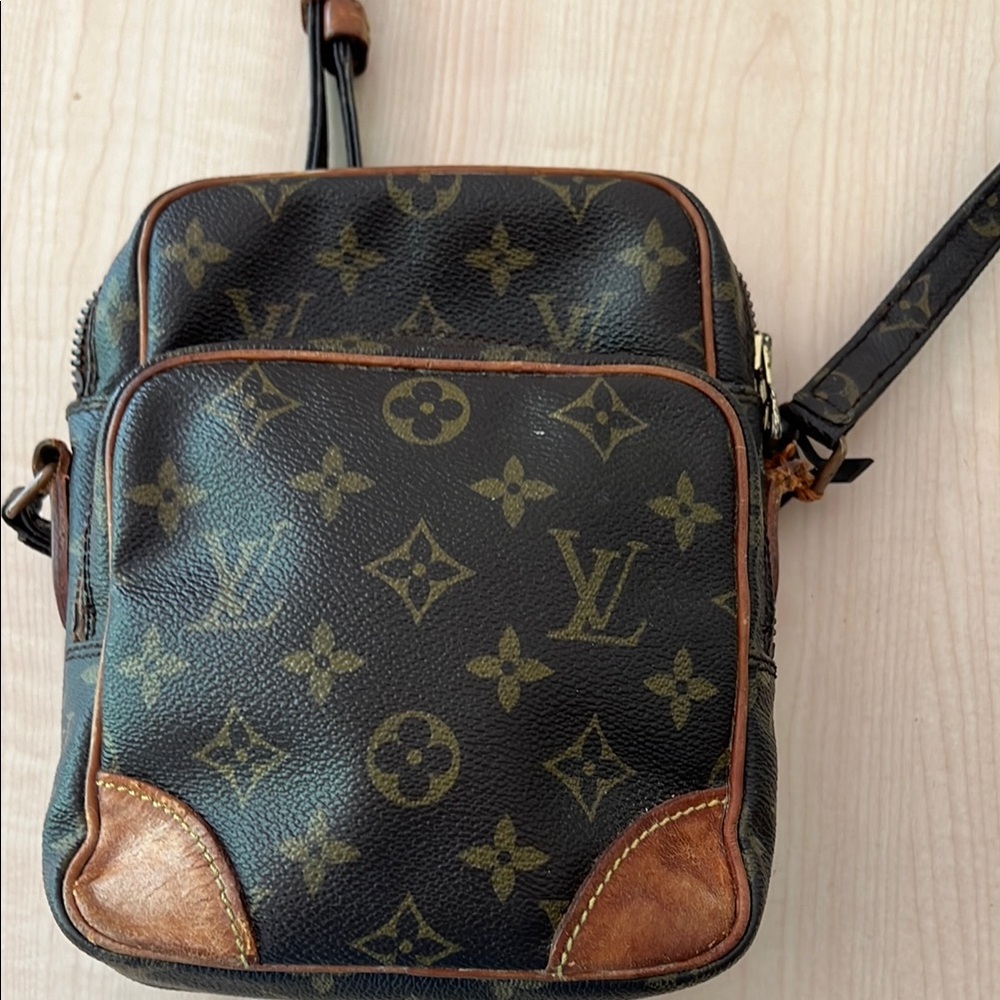 Louis Vuitton Crossbody -Project bag